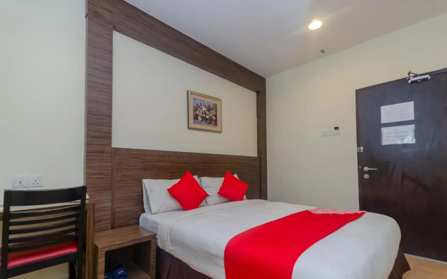 Super OYO 596 The Vintage Hotel