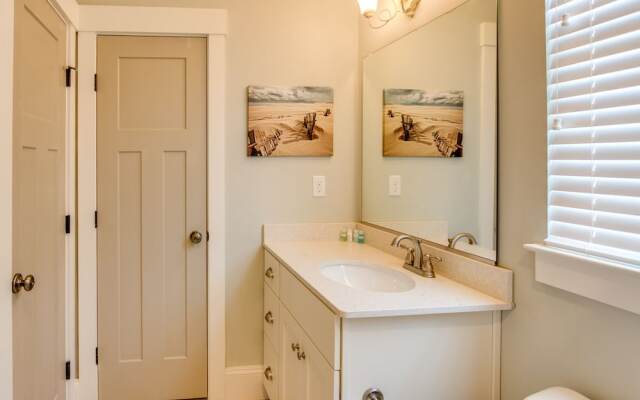 410 B The King Neptune House