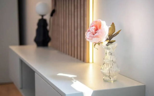 Residence Republic Square- Luxury at Top Location