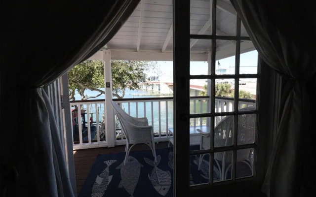 The Riverview Hotel