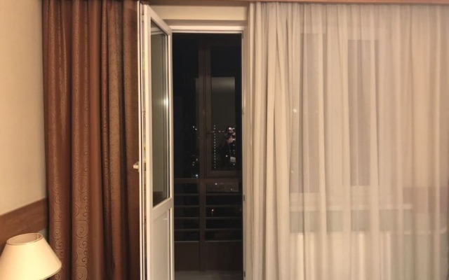 Green Wood Apartments