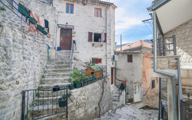 Cozy Stay in Kotors Old Town