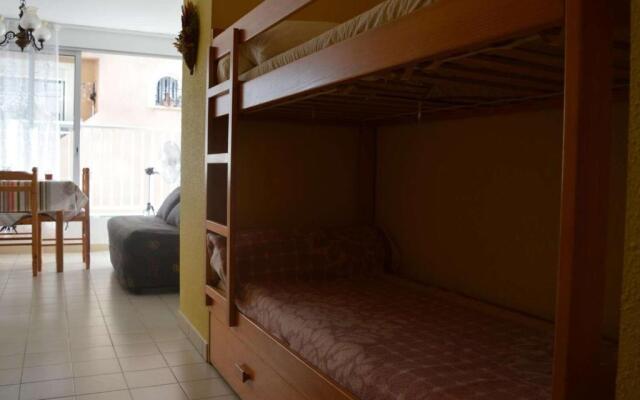 Appartement Le Grau-du-Roi, 2 pièces, 4 personnes - FR-1-250-114