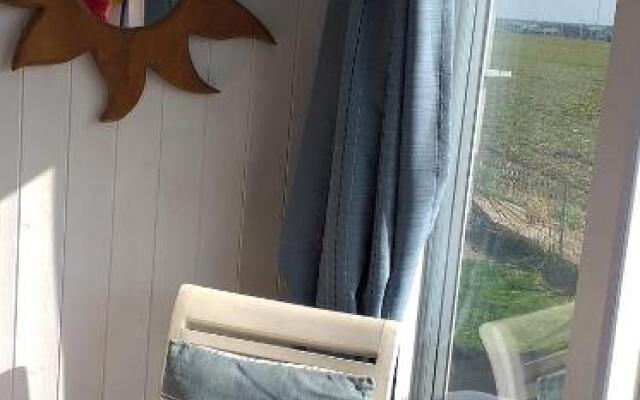 The Sun Trap @ Bridlington's Bed & Bowl Beach Breaks