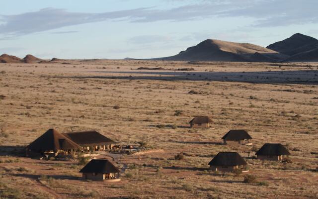 Sandfontein Lodge & Nature Reserve