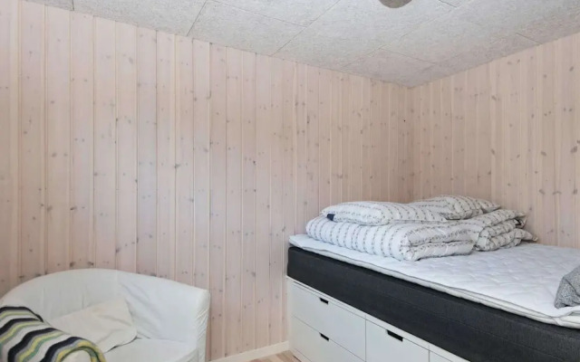 6 Person Holiday Home in Odder-by Traum