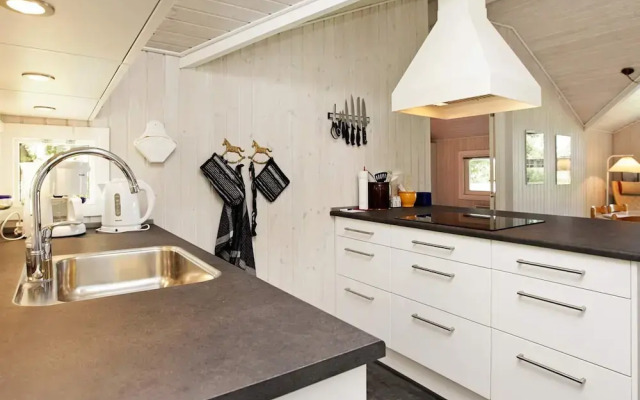 6 Person Holiday Home in Humble-by Traum