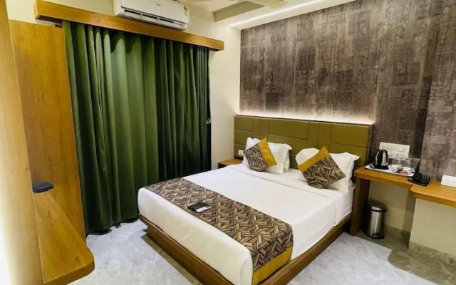 Hotel T2 Grand