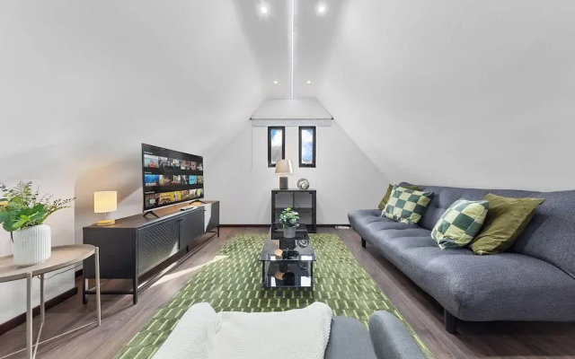 Spacious 1-bed Flat in Golders Green Near Station