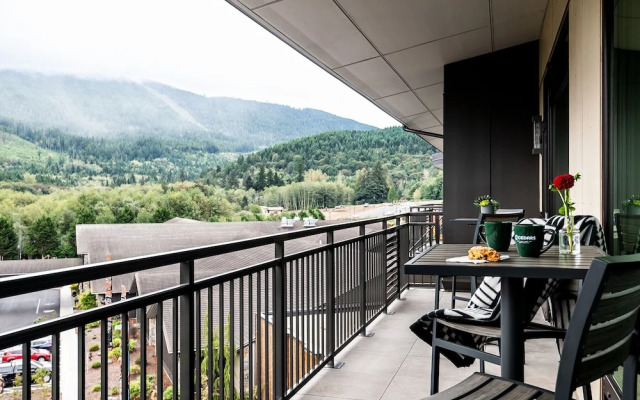 7 Cedars Hotel & Casino