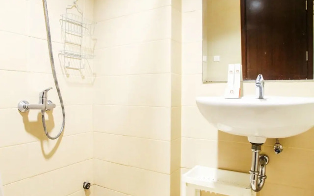 Comfortable 1BR Saveria Apartment near The Breeze BSD