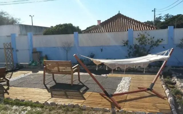 Family Villa 5 Minutes from the Beach