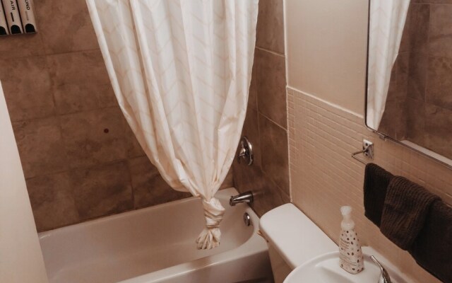 Family House with Httb Playgr BBQ Firept