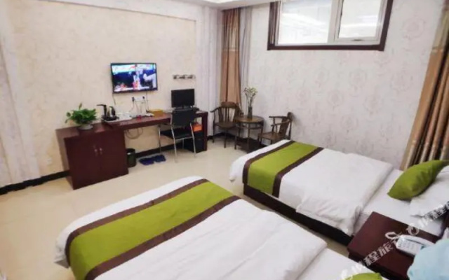 Jindu Business Hotel (Linyi Banchengzhen Government Store)