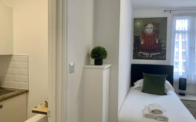 Sarum Hotel