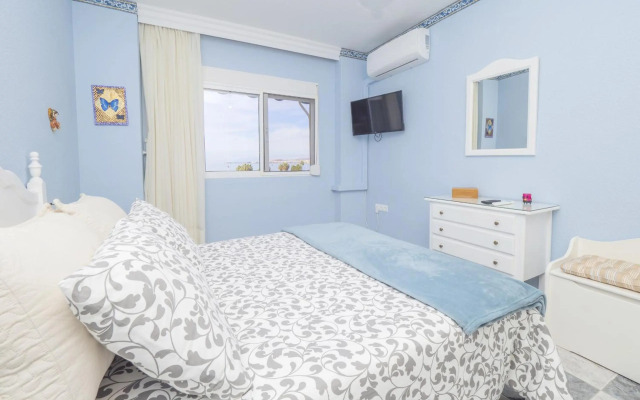 Cubo's Urban Beach Algarrobo