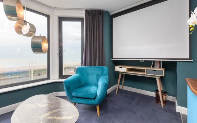 The Village Hotel - BB