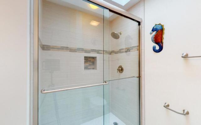 7609 Huntington Villas