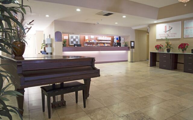 Consulate Hotel Airport/Sea World San Diego Area