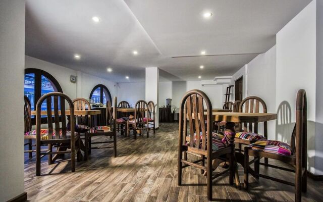 Altus Express Hotel