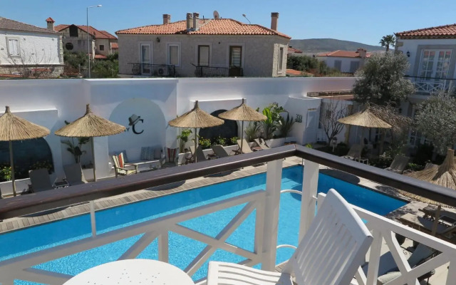 Bay C Hotel