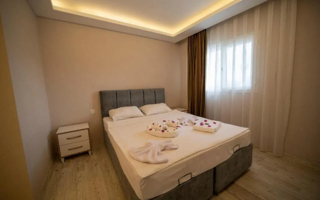Silver Tower Family Apart Otel
