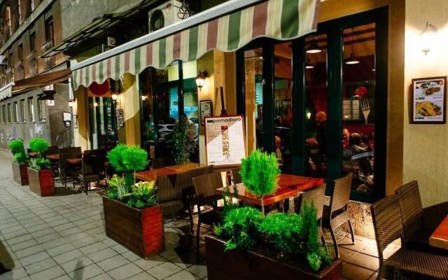 Apartment Art Galery