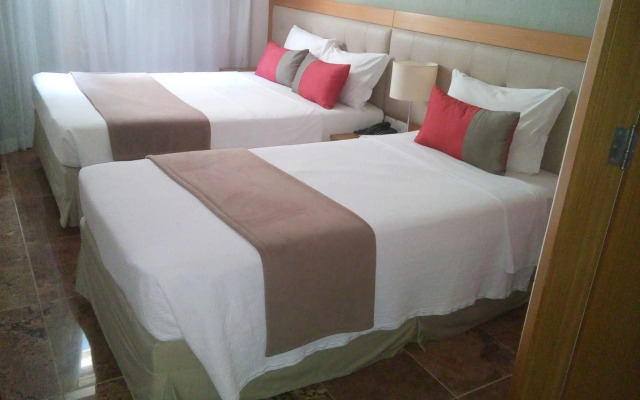 Royal Urban Macaé Hotel