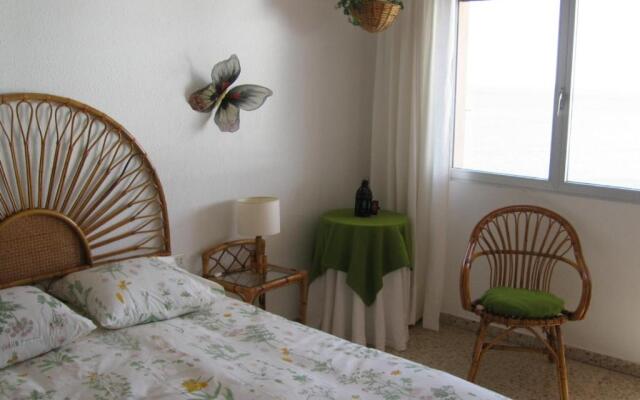 1ª LINEA DE MAR CON VISTA FANTÁSTICA