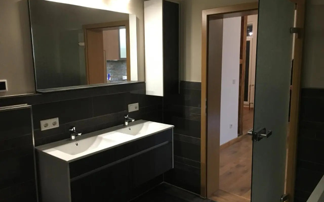 Stadthaus Artur - Apartment Valencia