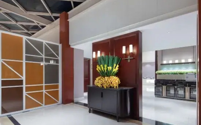 Sunshine Hotel