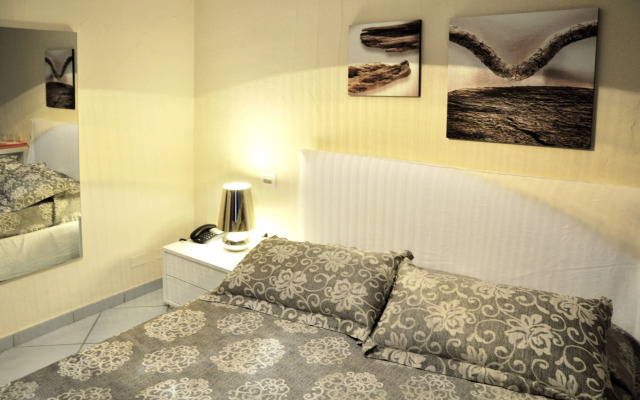 Domu Simius Hotel  Guest House