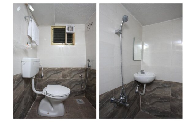 FabHotel Sunshine Residency