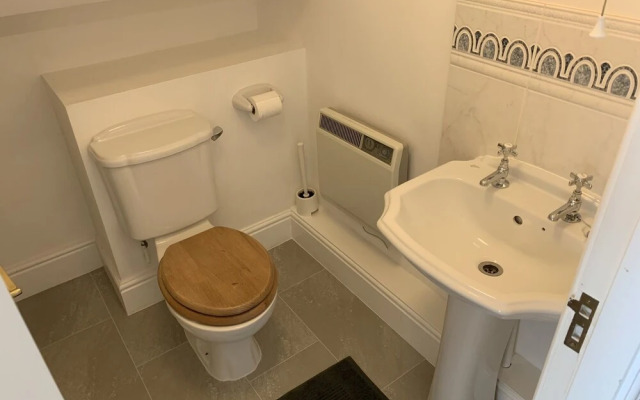 Stylish 3 Bed Apartment in Bristol