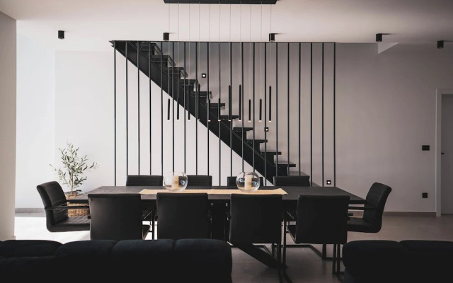 Villa Just be Happy by Trawelltopia