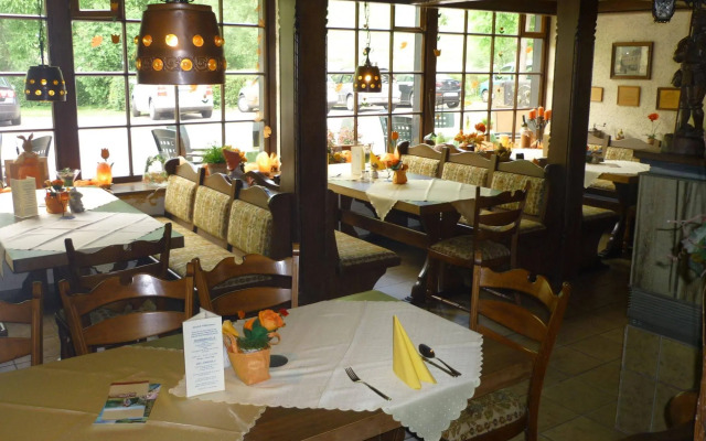 Hotel zur Winzergenossenschaft