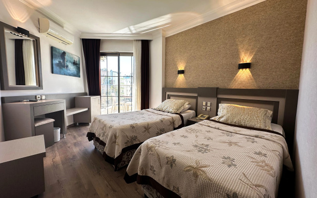 Monte Carlo Hotel - All Inclusive