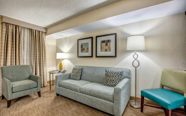 Embassy Suites by Hilton Memphis East Germantown Area