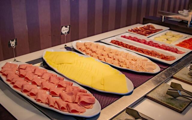 Hotel YIT Vía Sevilla Mairena