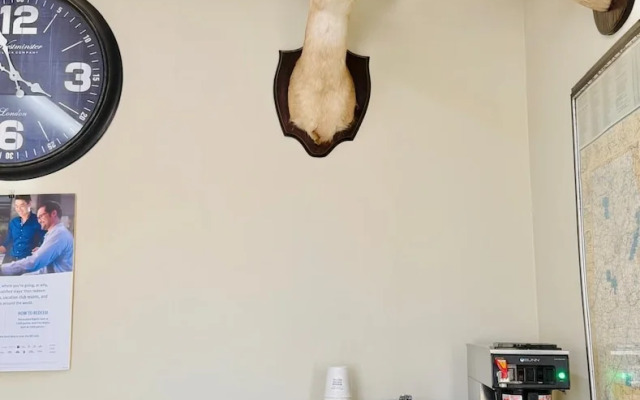 Travelodge by Wyndham Thomasville AL