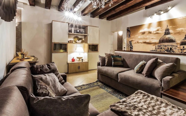 Venice Dream House Capriccio