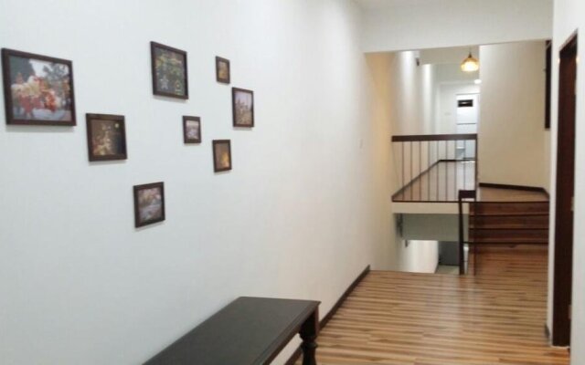 Gurney Home