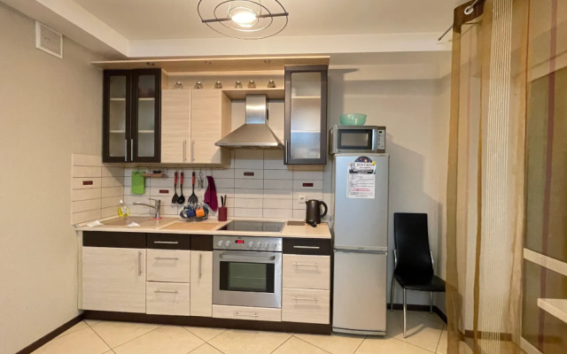 Апартаменты на проспекте Октября 128/3