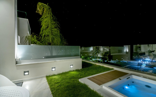 GM Luxury Suites & Spa