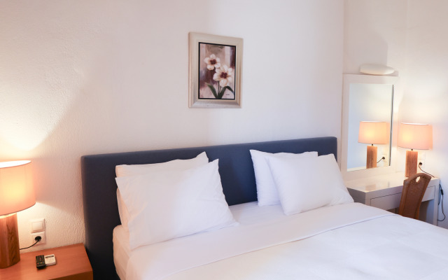 Kanapitsa Mare Hotel