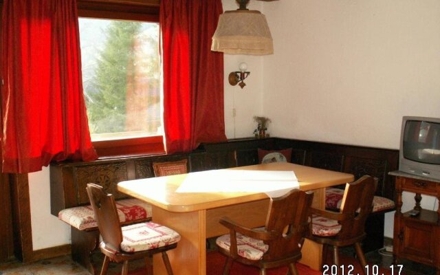 Haus Alpenruhe