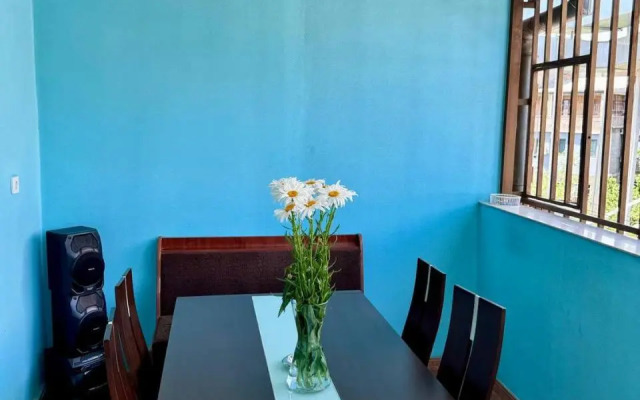Emma Hostel