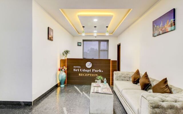 Sri Udupi Park by Treebo