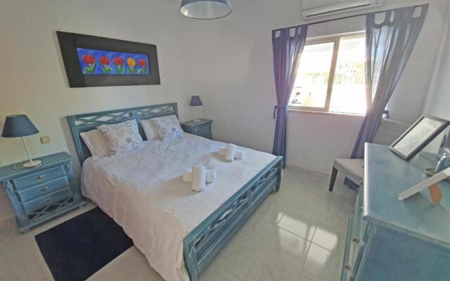 Villa Chiquito Albufeira - Private Pool&Parking - Bbq&Ac&Wi-Fi