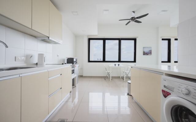 Encorp Strand Residence at Kota Damansara